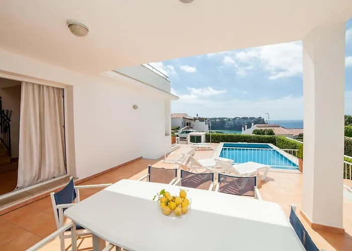 Villa Con Piscina En