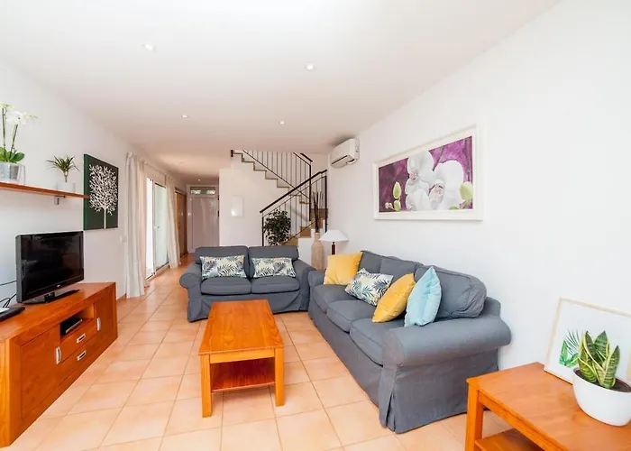 Villa Con Piscina En Cala Galdana (Menorca)